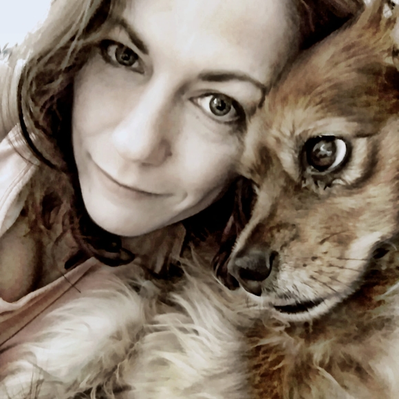 Meet your Posher, Carrie - Picture 1 of 1